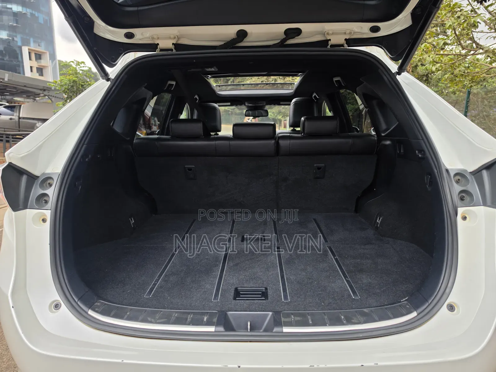 Toyota Harrier 2.0 4WD 2014 White
