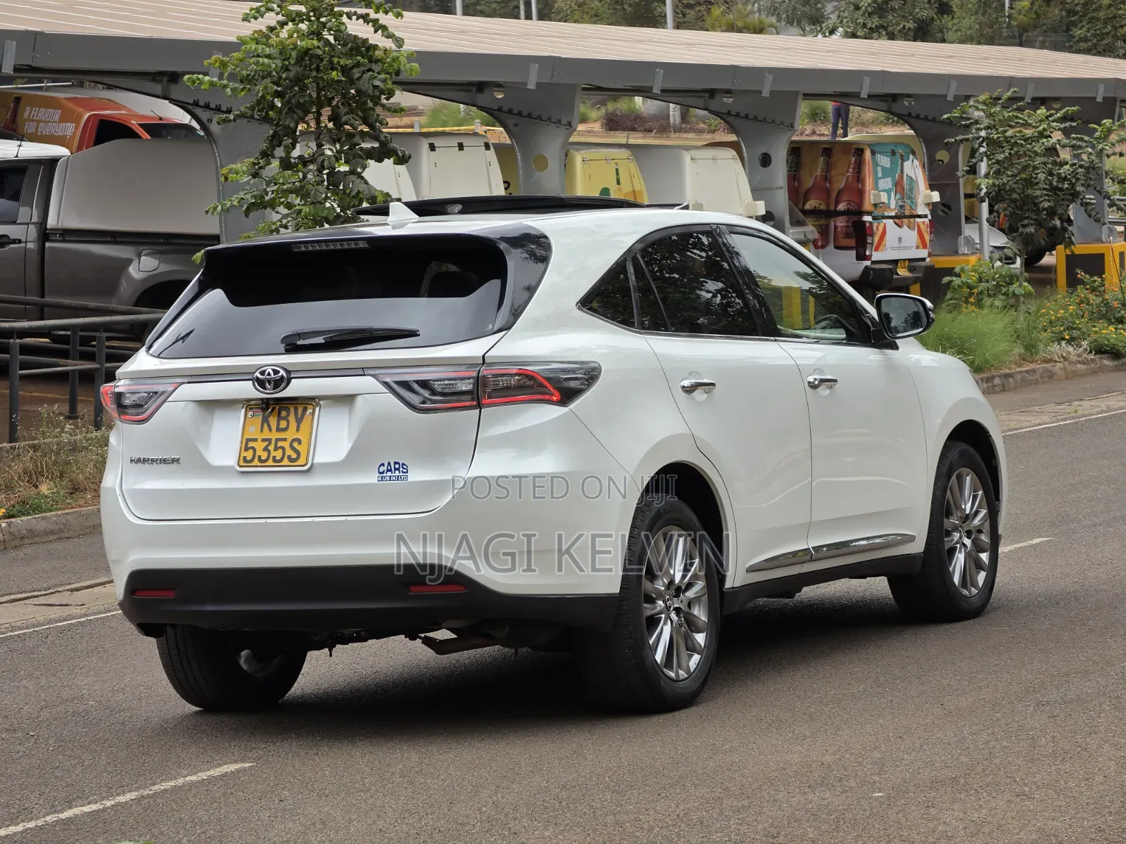 Toyota Harrier 2.0 4WD 2014 White