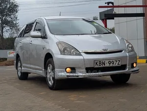 Toyota Wish 2007 Silver
