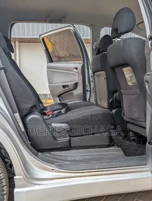 Toyota Wish 2007 Silver