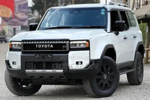 New Toyota Land Cruiser Prado 2.4 Petrol 2024 Pearl