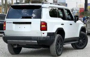 New Toyota Land Cruiser Prado 2.4 Petrol 2024 Pearl