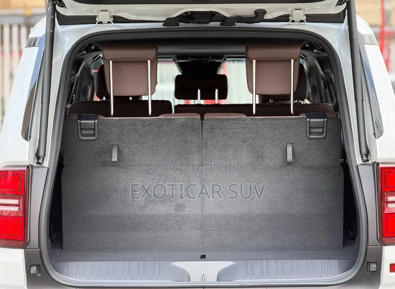 New Toyota Land Cruiser Prado 2.4 Petrol 2024 Pearl
