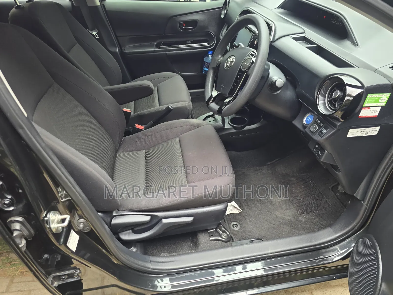 Toyota Aqua 2018 Black