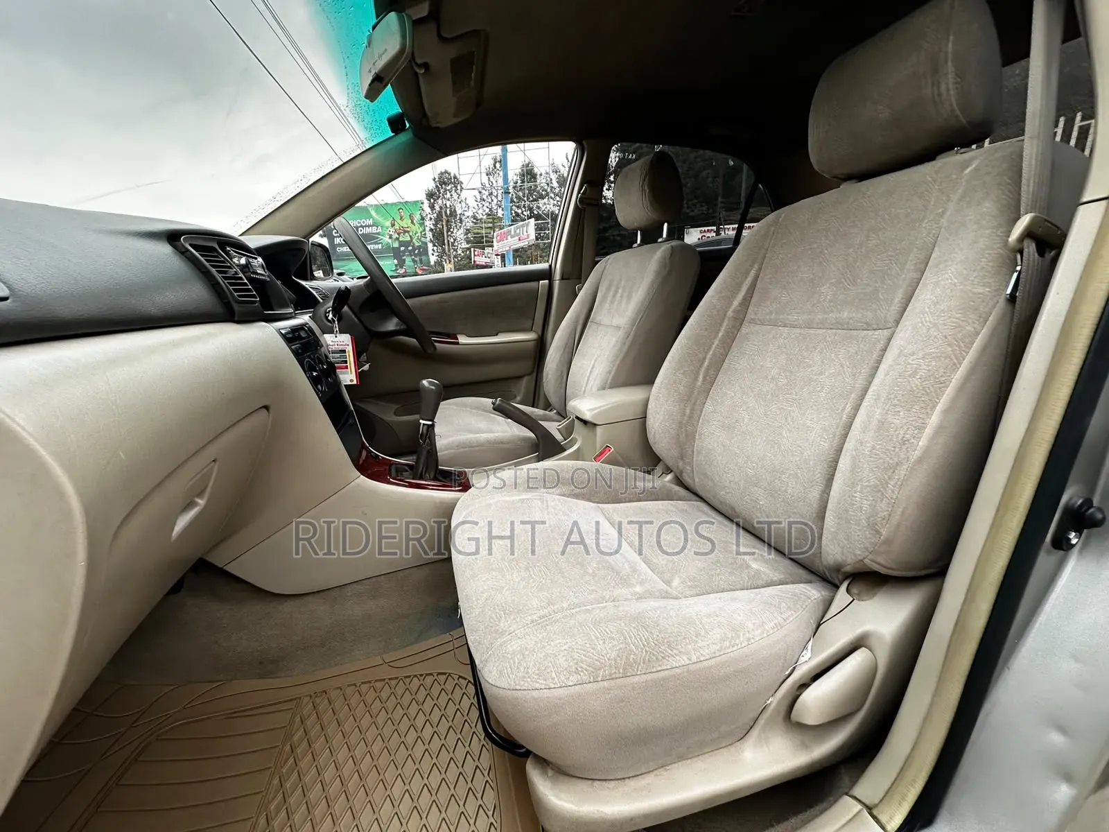 Toyota Corolla 1.5 Sedan 2002 Gold