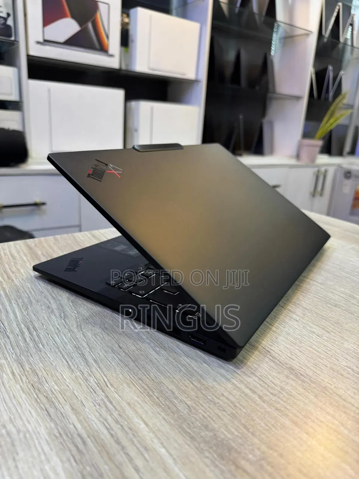 New Laptop Lenovo ThinkPad X1 Carbon 16GB Intel Core i7 SSD 512GB