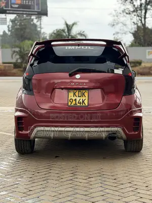 Nissan Note 2016 Burgundy