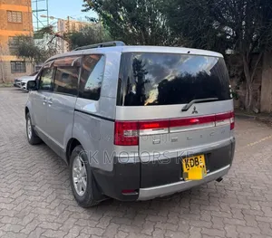 Mitsubishi Delica D:5 2013 Silver