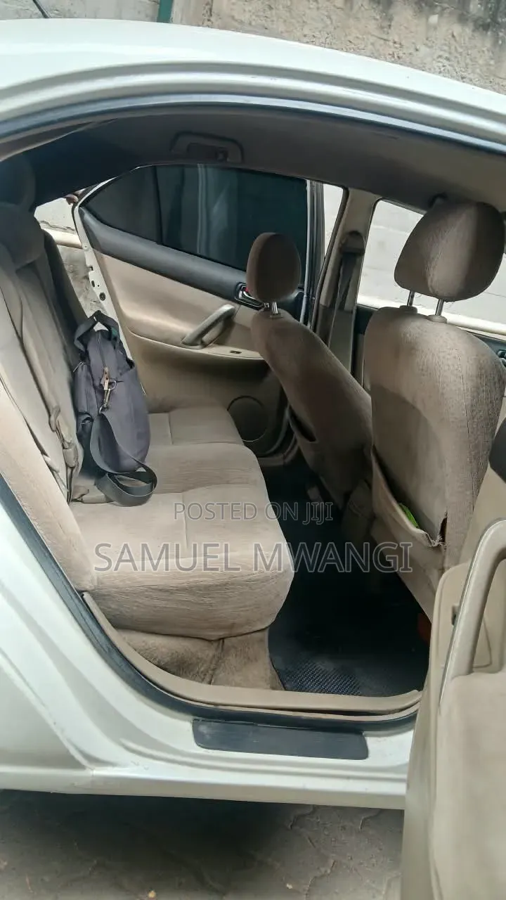 Toyota Premio 2006 White