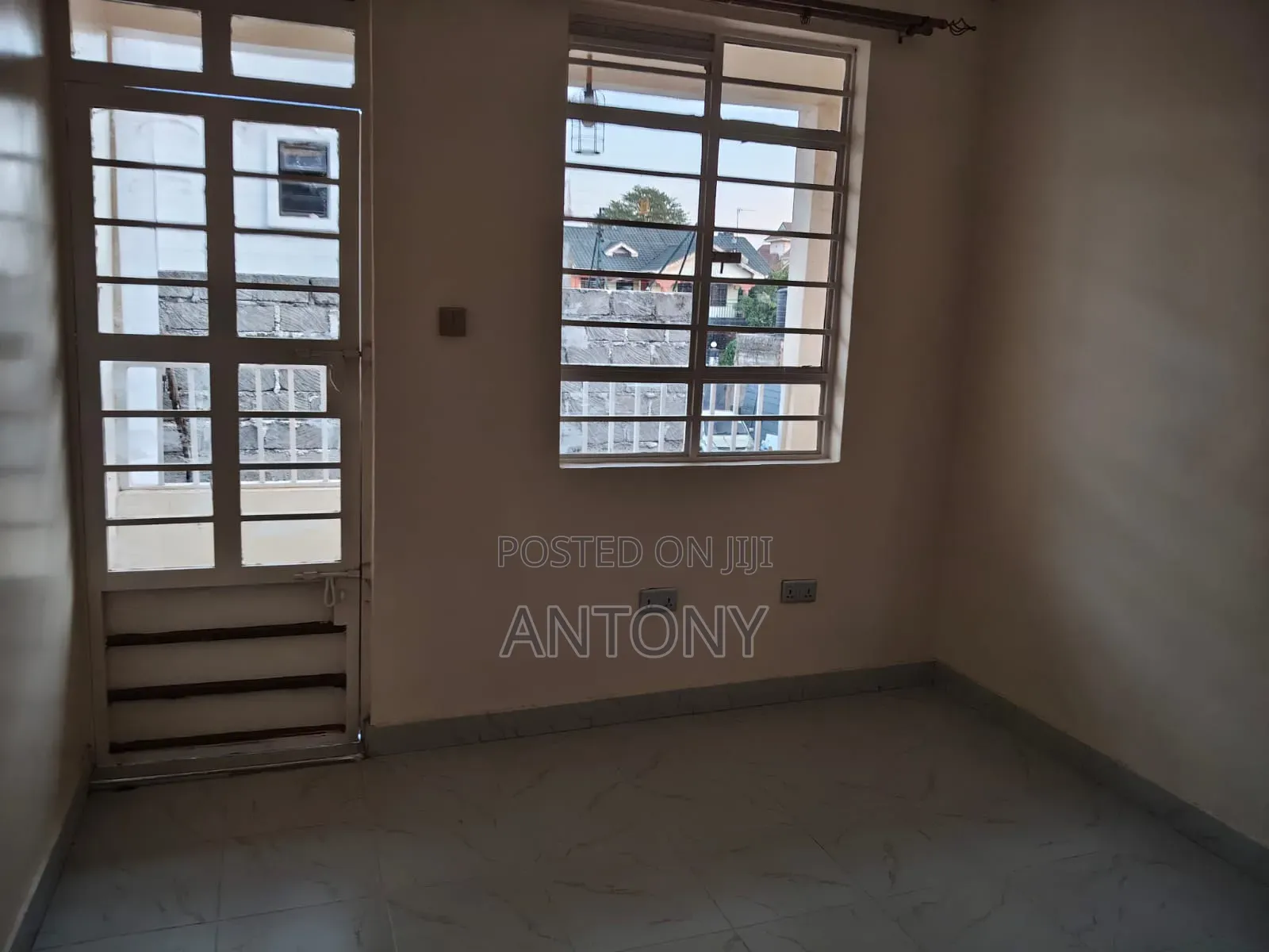 Furnished 5bdrm House in Membley for sale