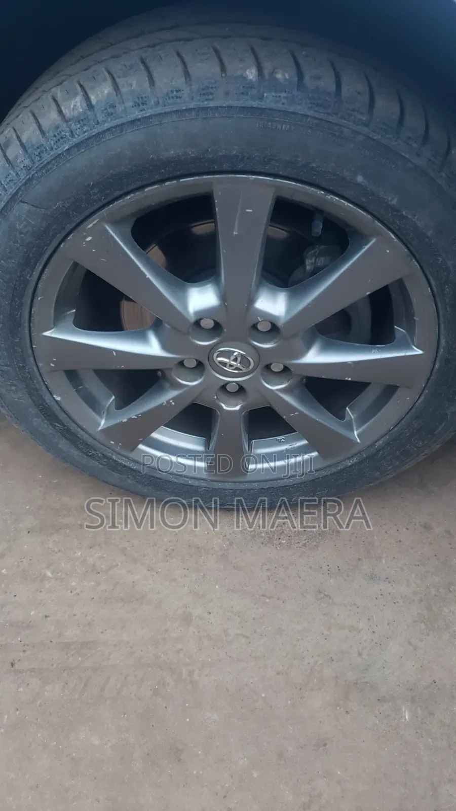 Toyota Avensis 2014 Silver