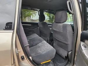 Toyota Land Cruiser Prado 2.7 5dr 2003 Gold