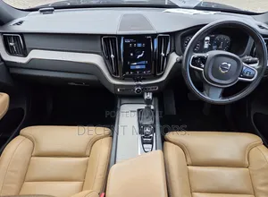 Volvo XC60 T5 Inscription AWD 2019 Black