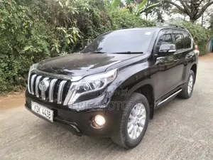 Toyota Land Cruiser Prado 2016 Black