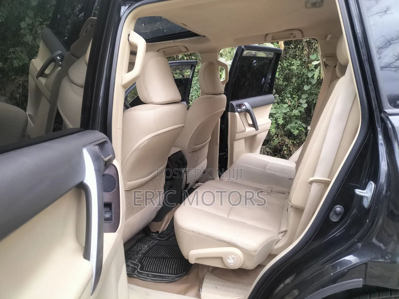 Toyota Land Cruiser Prado 2016 Black