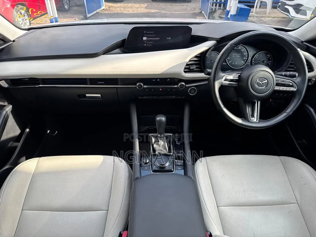 Mazda 3 2021 White