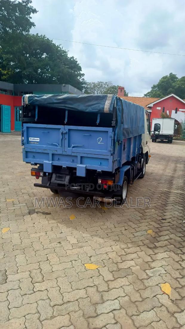 Selling Toyota Dyna Petrol Hydroric - thumbnail 3