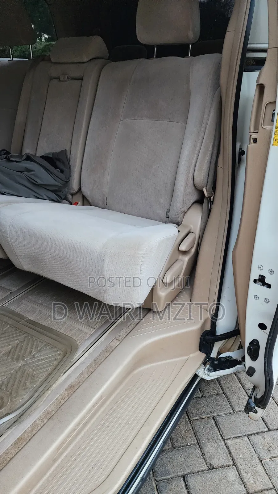 Toyota Alphard 2.4 Petrol FWD 2010 Pearl