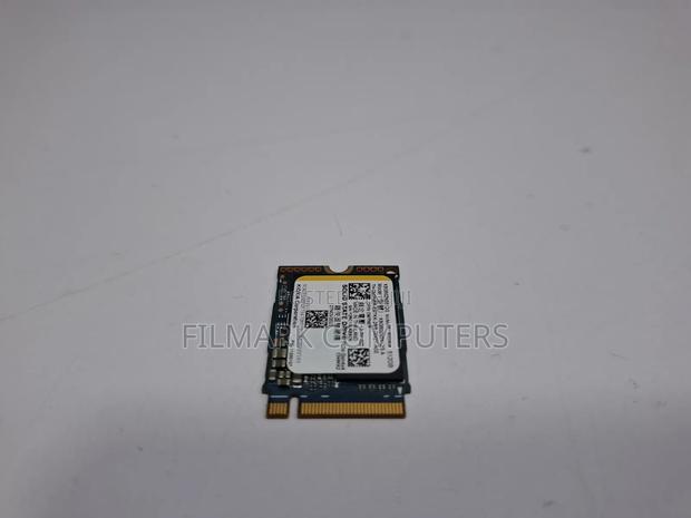 Kioxia BG5 Series 512GB NVMe M.2 2230 SSD Gen 4.0 X 4