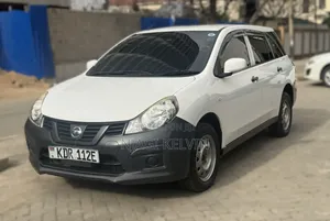 Nissan Advan 2017 White