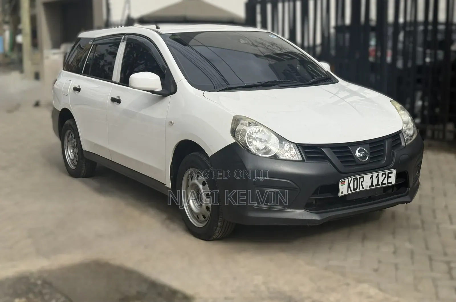 Nissan Advan 2017 White