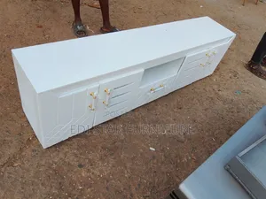 Qulity Flat TV Stads