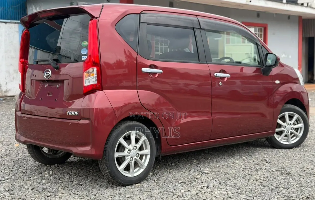 Daihatsu Move 2020 Red