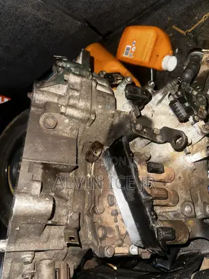 Honda Fit L13A Gearbox