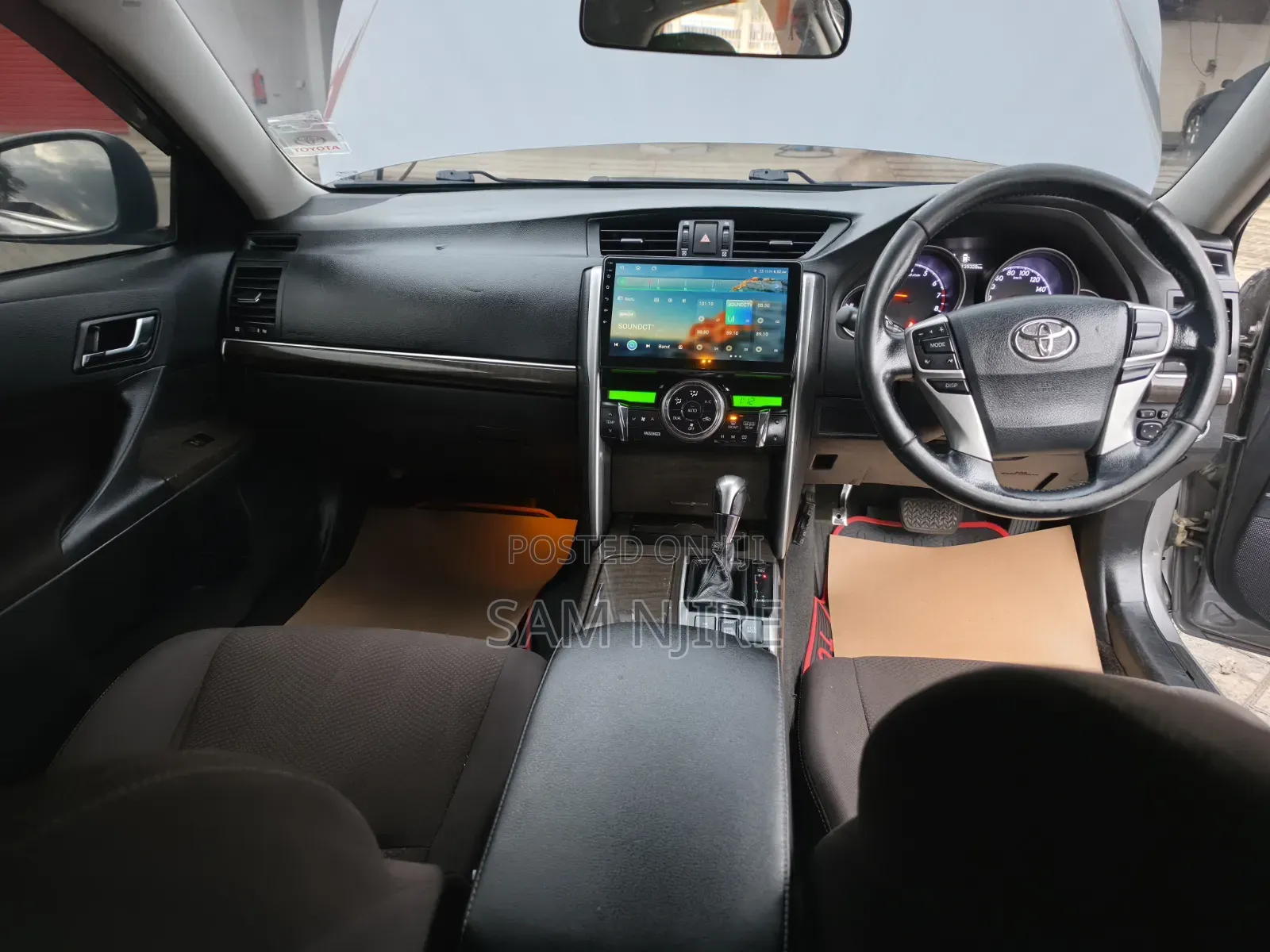 Toyota Mark X 2.5 AWD 2014 Gray
