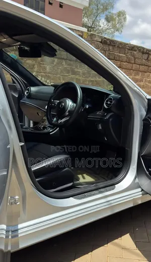 Mercedes-Benz E200 2019 Silver