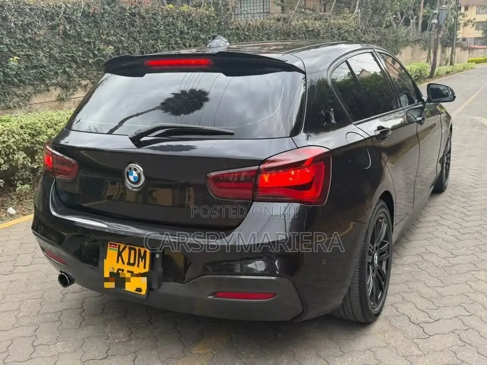 BMW 118i 2016 Black