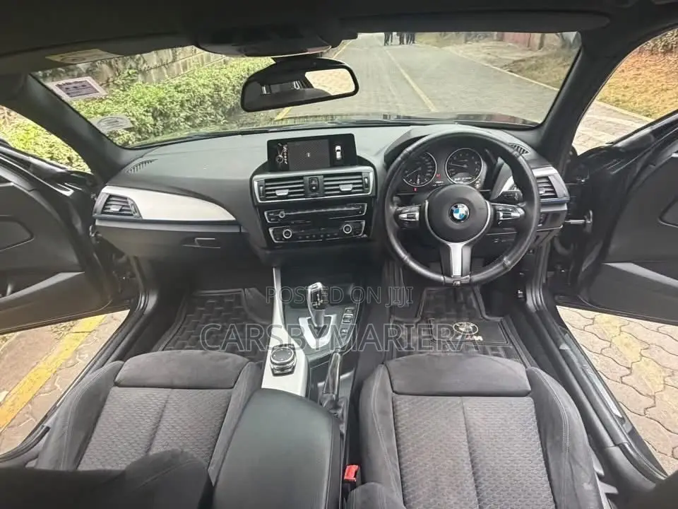 BMW 118i 2016 Black