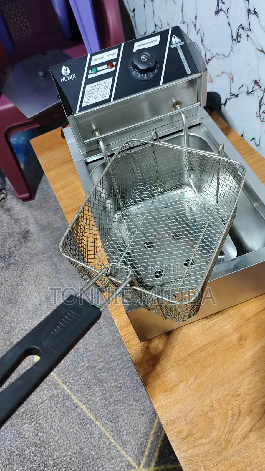 Nunix 6L Single Electric Deep Fryer