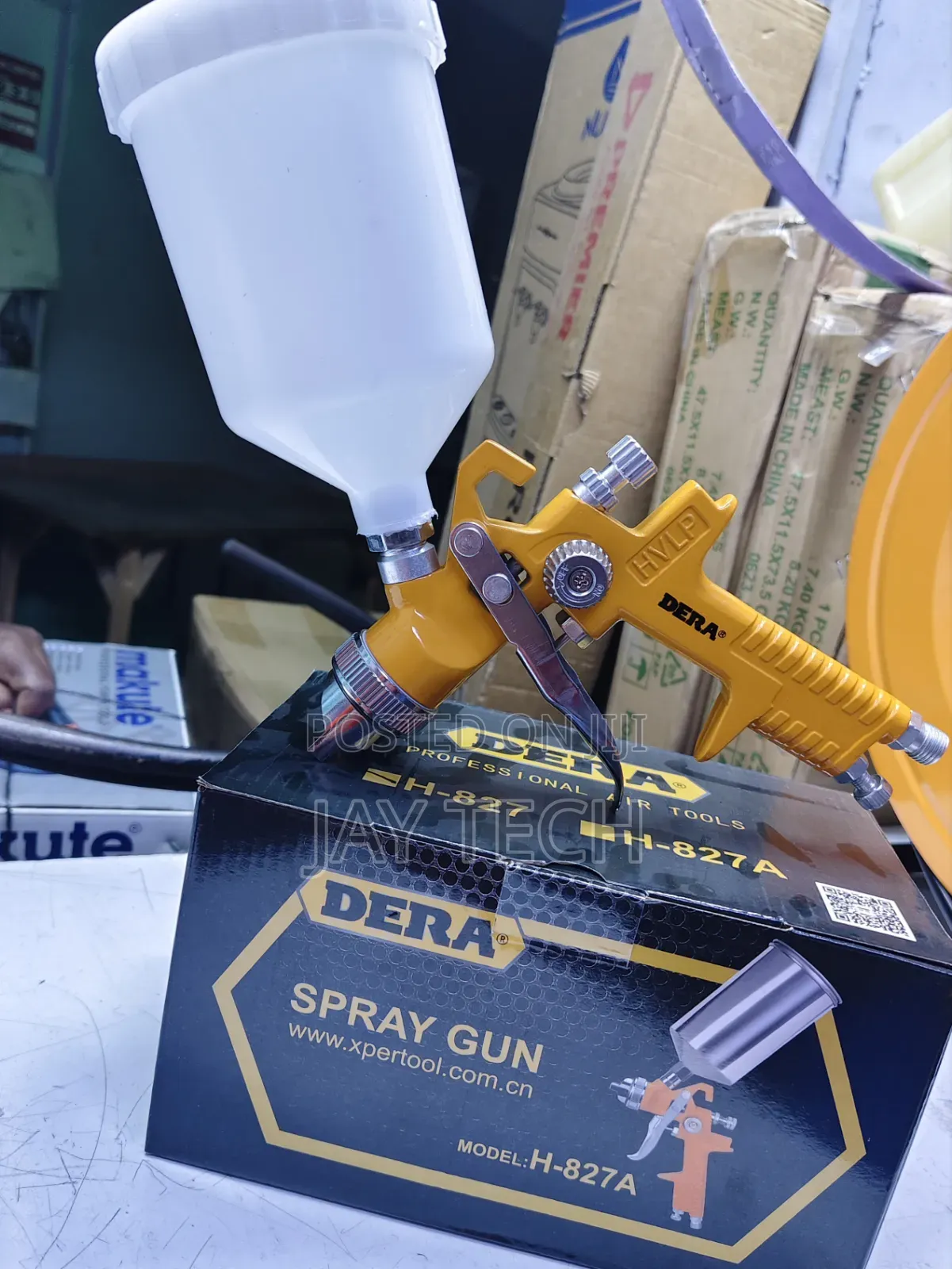 Dera Air Spray Gun Model H-827a – Brand New