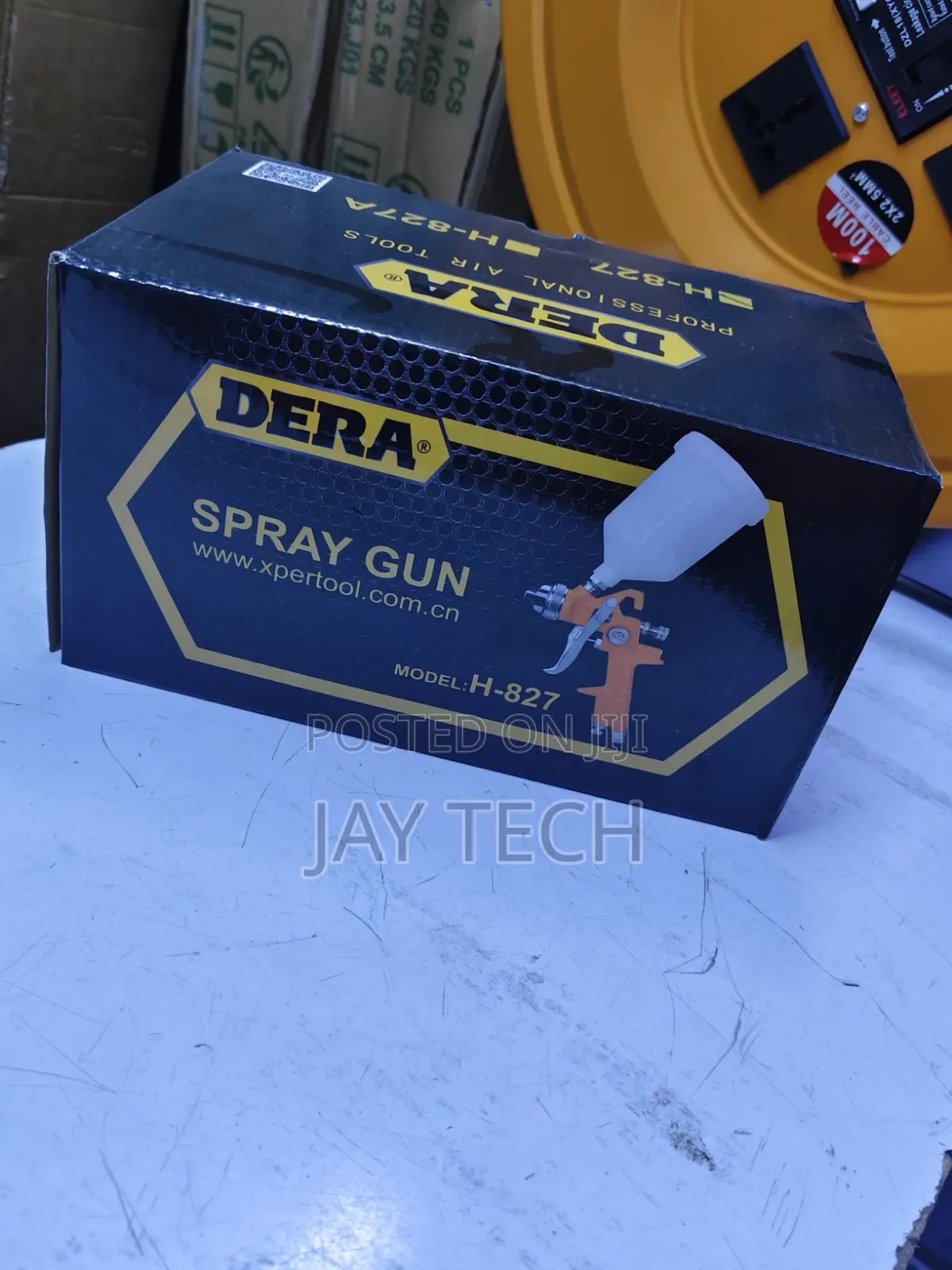 Dera Air Spray Gun Model H-827a – Brand New