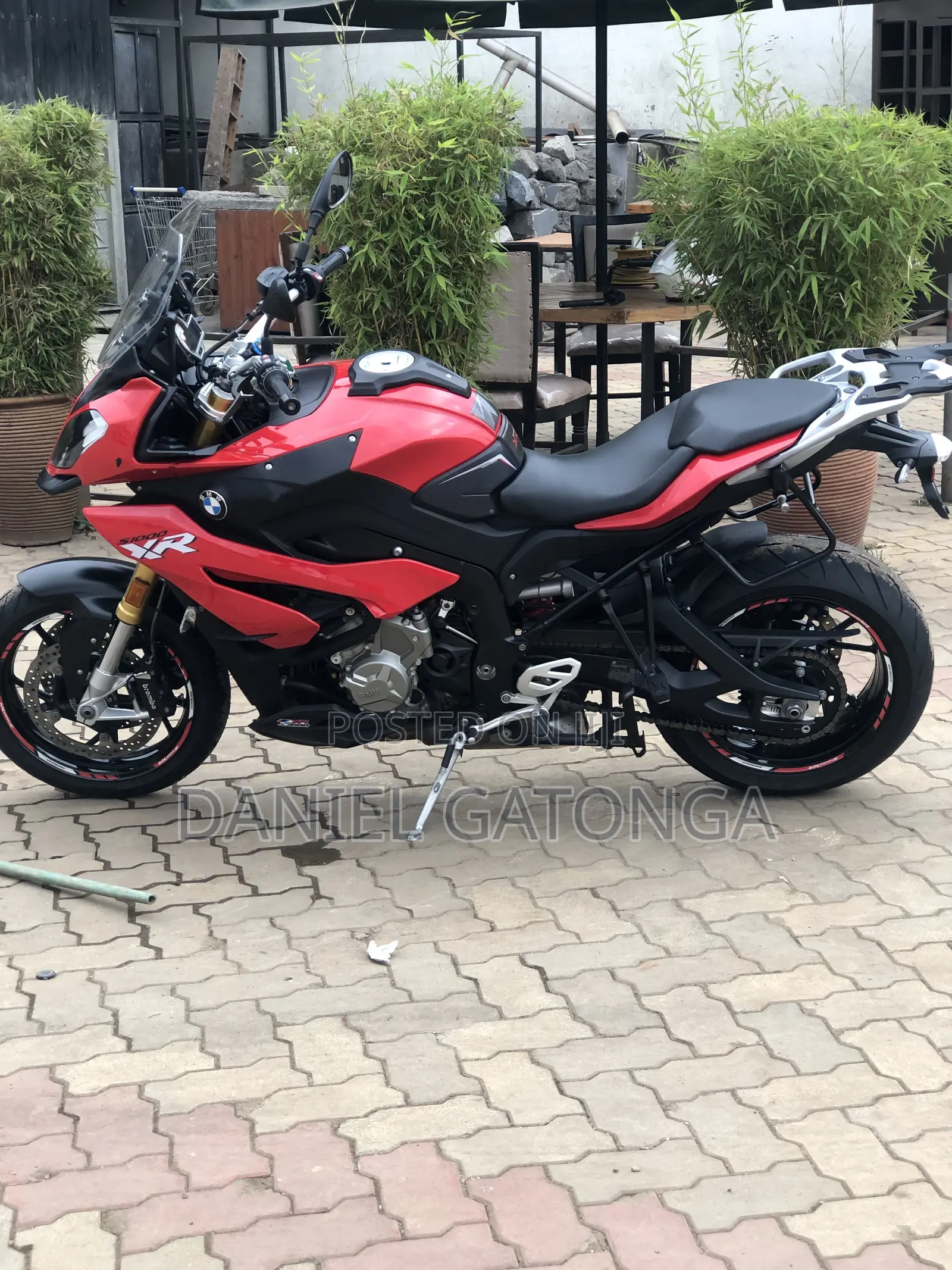 BMW S 1000 XR 2019 Red