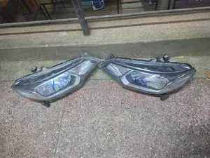 Honda Fit 2013-2017 Non Xenon Headlights