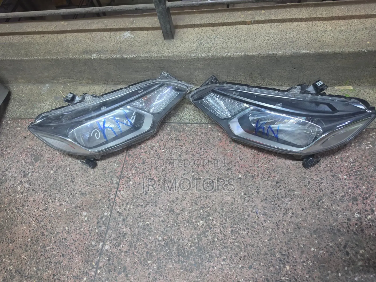 Honda Fit 2013-2017 Non Xenon Headlights