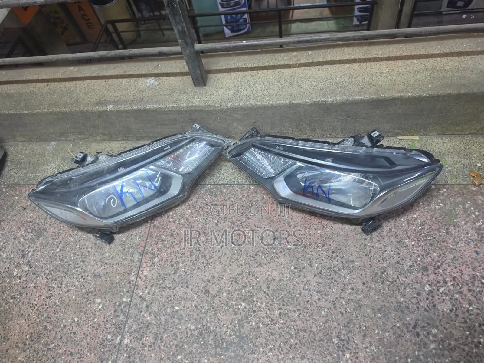 Honda Fit 2013-2017 Non Xenon Headlights