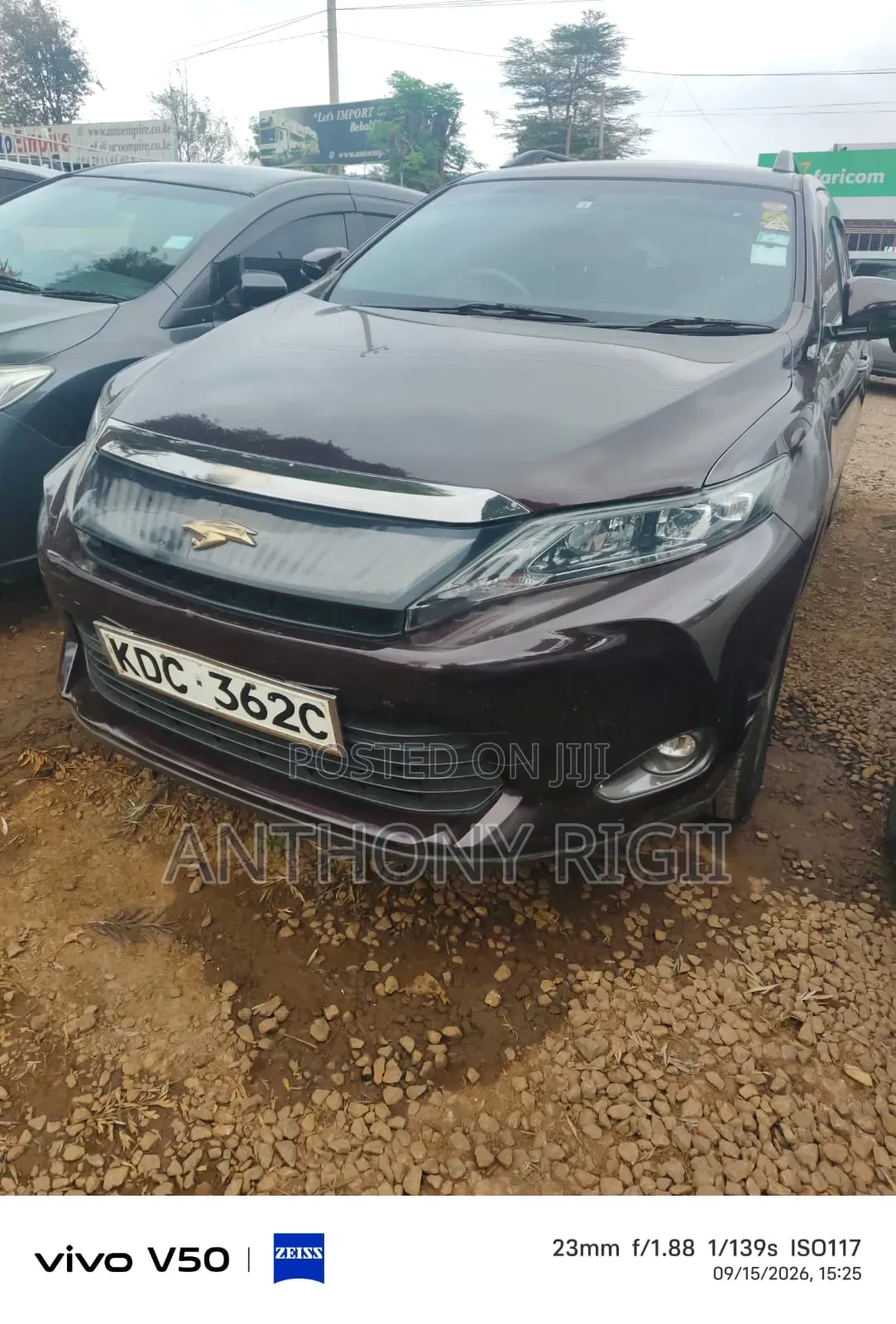 Toyota Harrier 2.0 2014 Burgundy