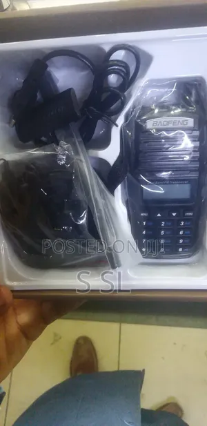 UV-82 Dual Band Radio Kenya – Two Way Communication
