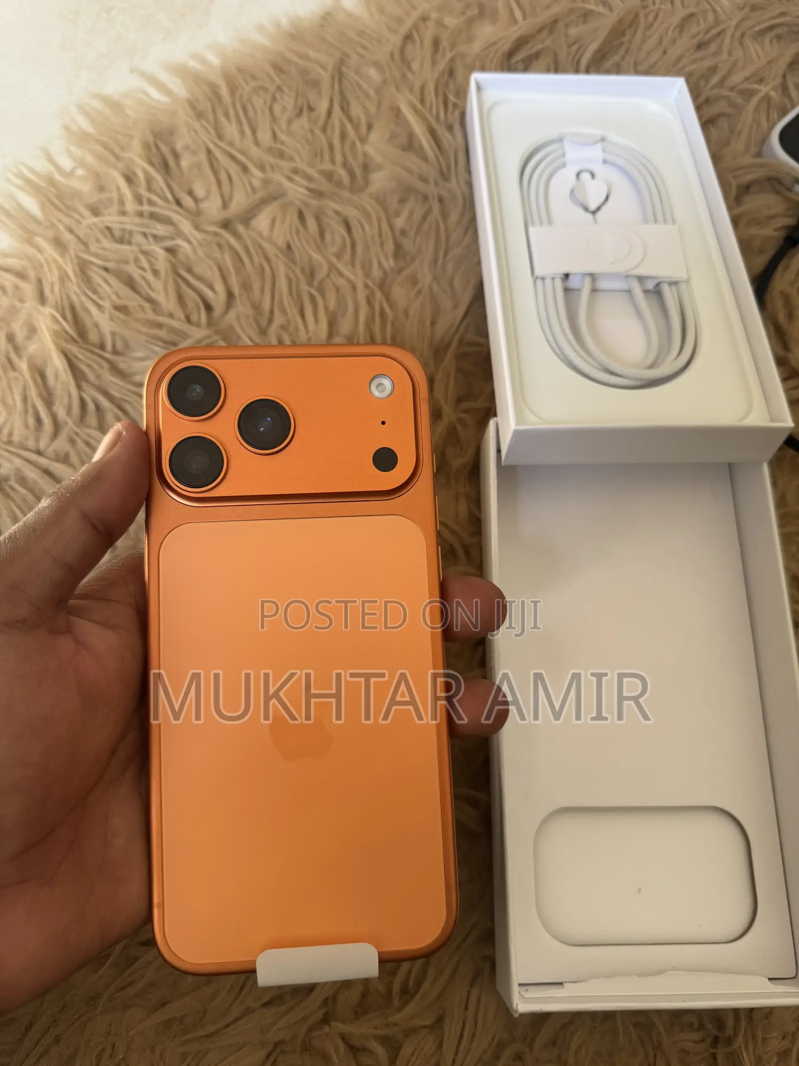 New Apple iPhone 17 Pro Max 1 TB Orange