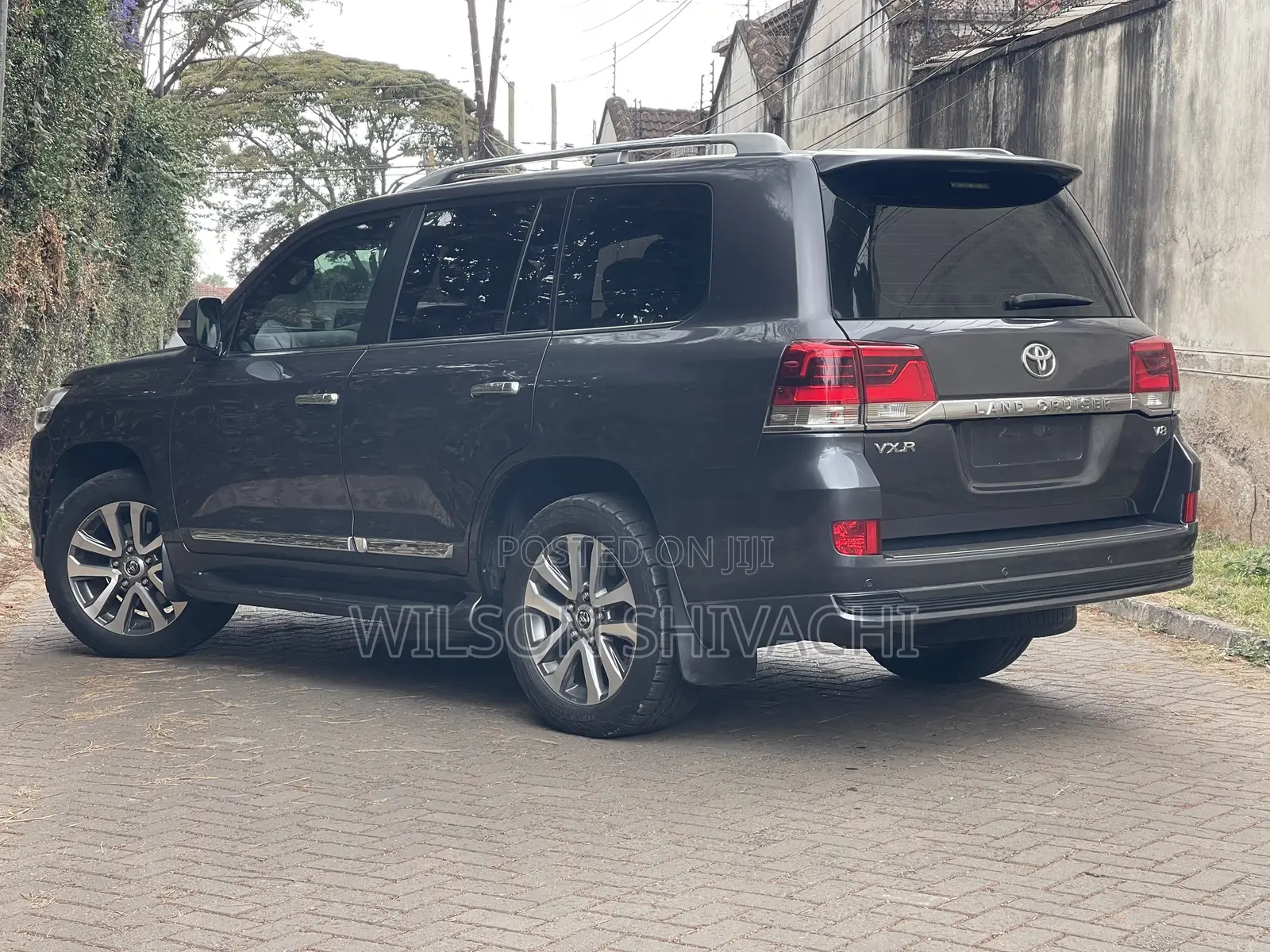Toyota Land Cruiser 2021 Gray