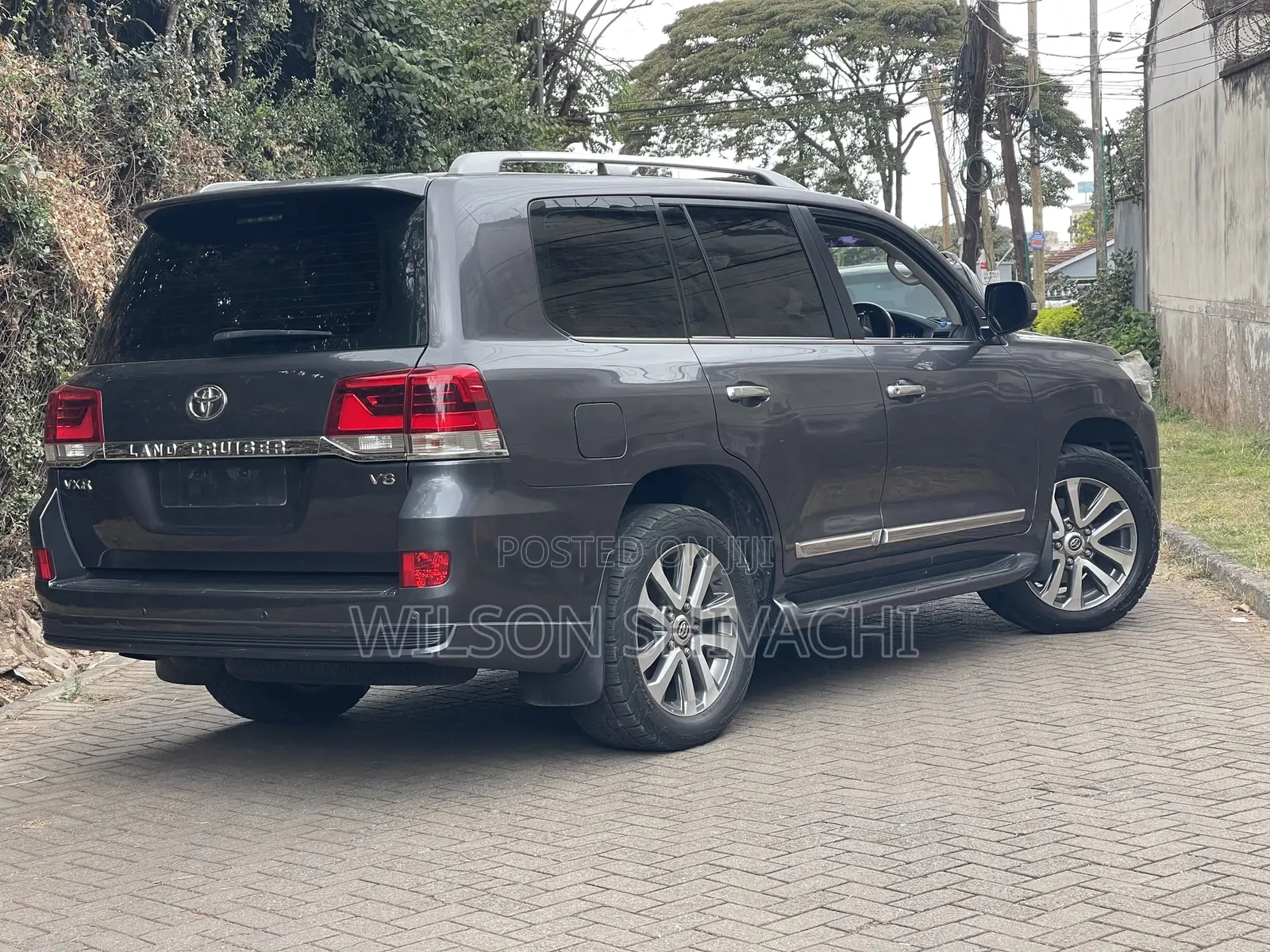 Toyota Land Cruiser 2021 Gray