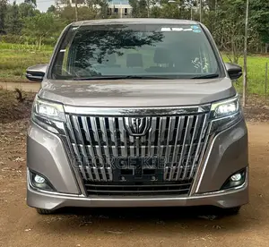 Toyota Noah 2018 Brown