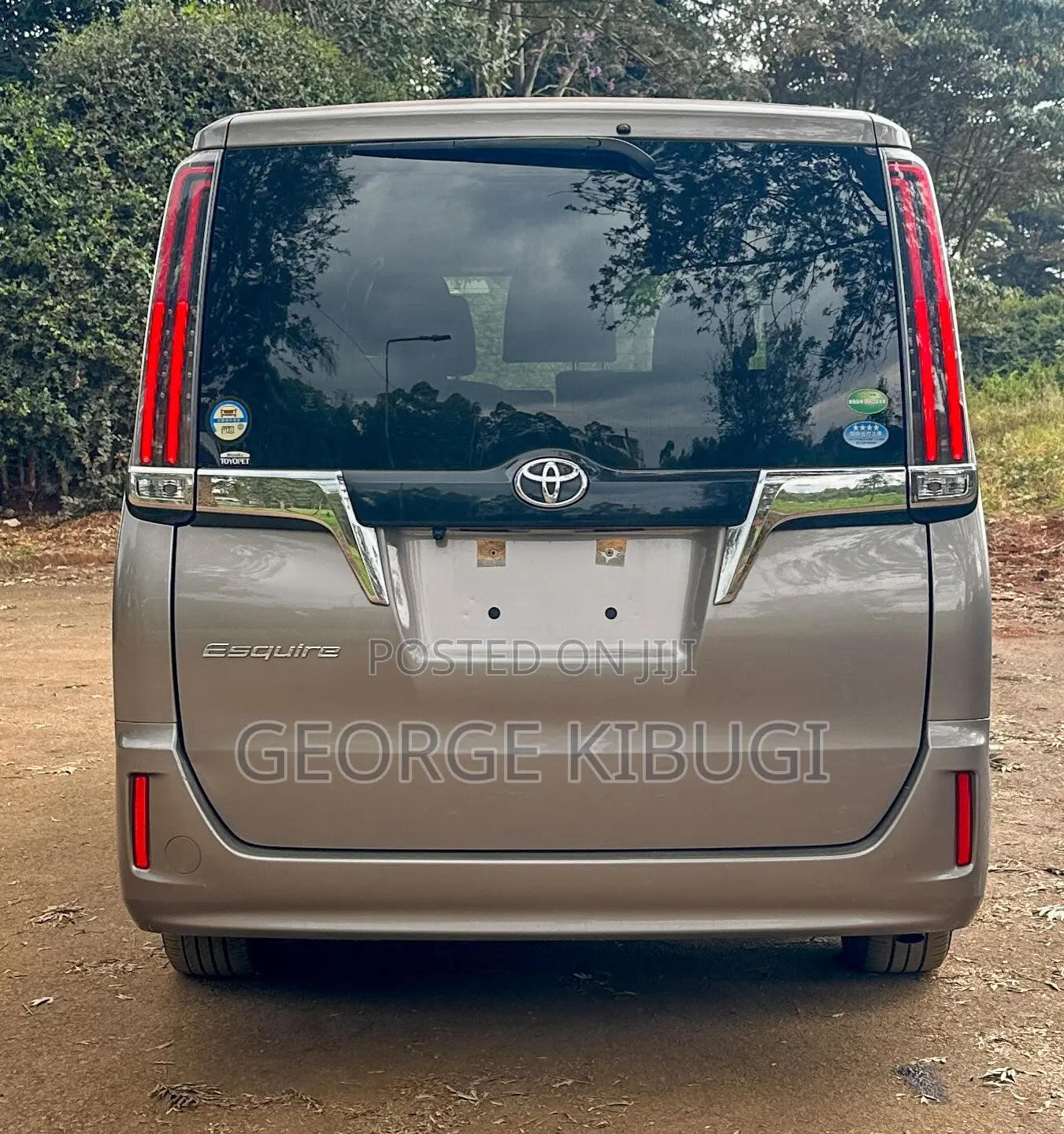 Toyota Noah 2018 Brown