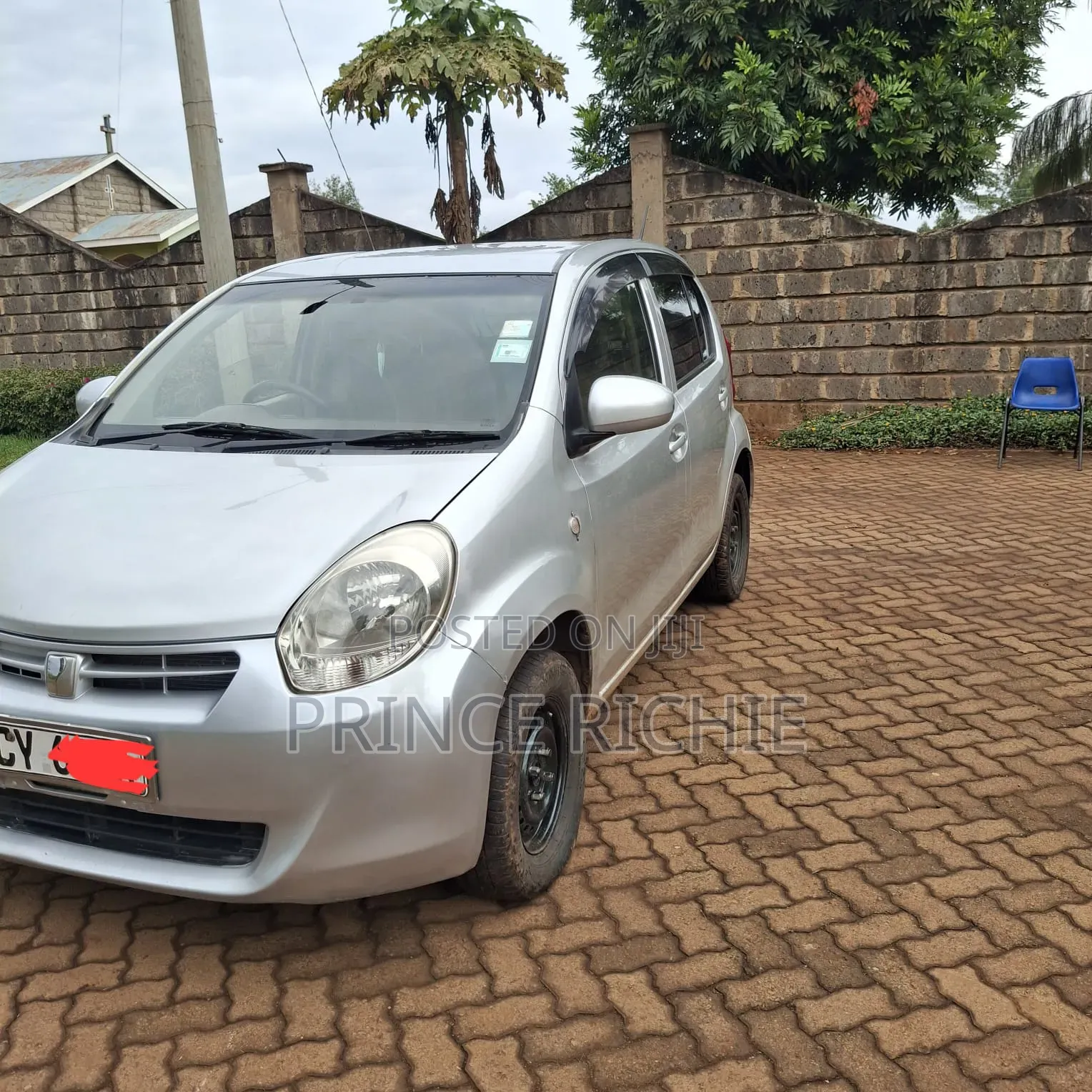 Toyota Passo 2012 Silver