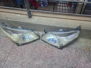 Toyota IST 2010-2012 Headlights