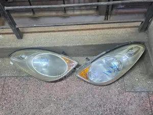 Nissan Note 2005-2009 E11 Headlights