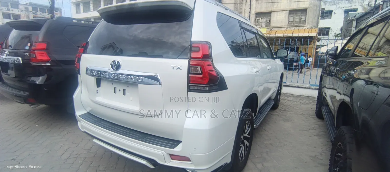 Toyota Land Cruiser Prado 2020 White